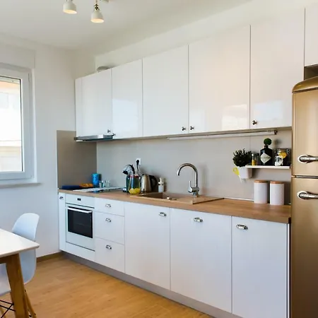 Apartman Blue Laguna With Seaview