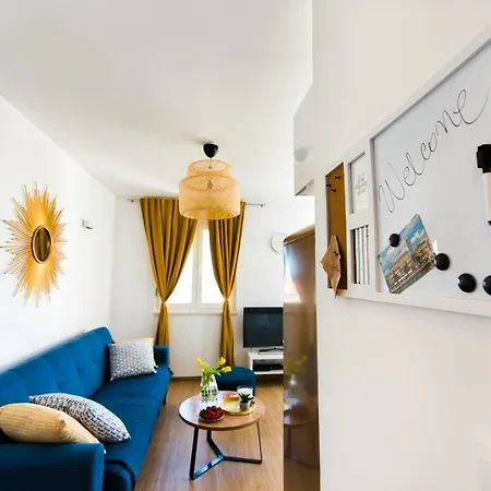 Daire Blue Laguna With Seaview Split